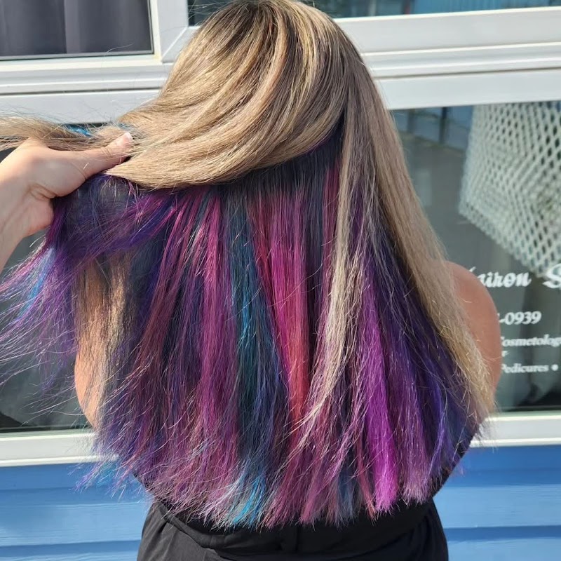 Blu Hairon Salon, beauty salon in Newport, OR, photo 4 of 9